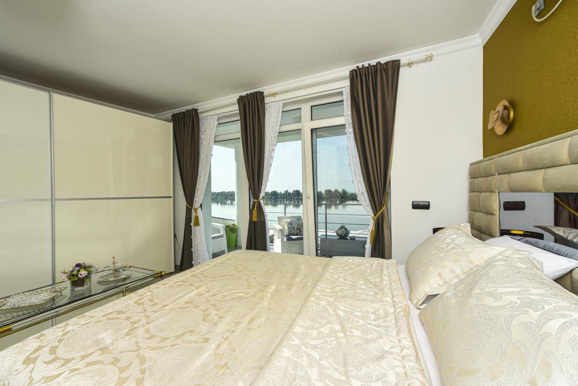 Apartments Villa Graf Smederevo Exterior photo